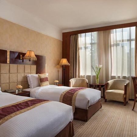 Grand Mercure Xian On Renmin Square Esterno foto